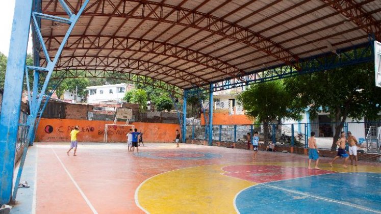 La remodelación de las canchas es algo que la comunidad viene solicitando durante años. 