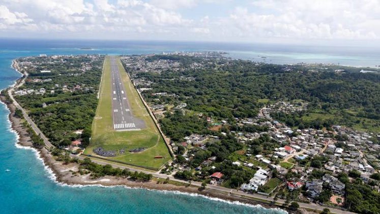 En la noche del 23 de Julio doce vuelos fueron desviados y cancelados por contingencia en el aeropuerto de San Andrés.