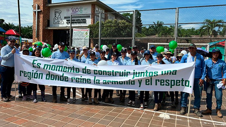 Marcha pacífica por la paz y el progreso económico