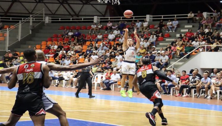 Motilones del Norte vs. Titanes de Barranquilla