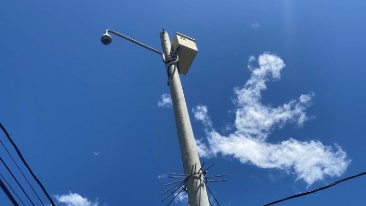 Además de las alarmas, también hay cámaras en algunas calles. 