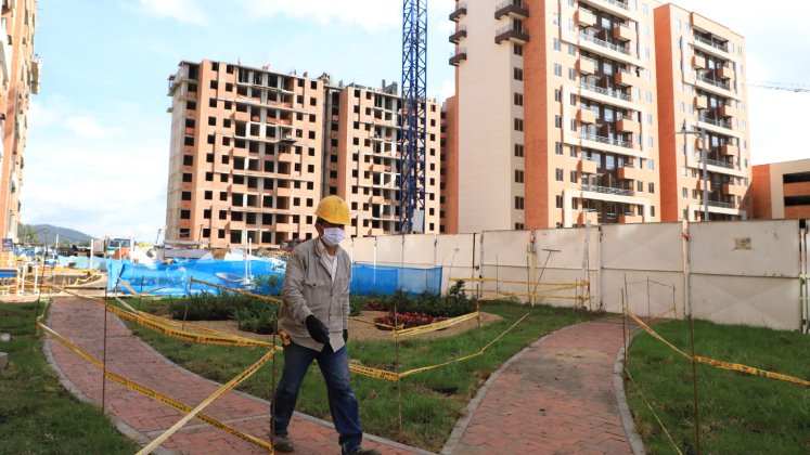 Los proyectos inmobiliarios cuyas licencias se hayan radicado después del 1° de julio contarán con el seguro decenal.  Foto Archivo / La Opinión