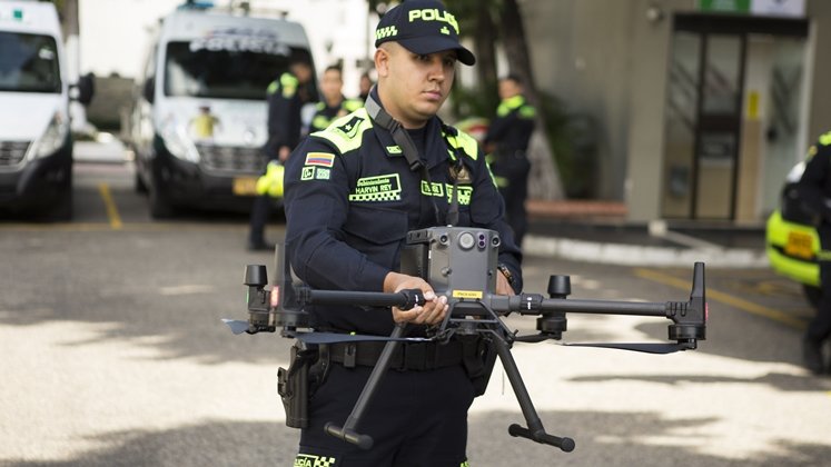 3 drones fueron entregados a la Policía Metropolita de Cúcuta.