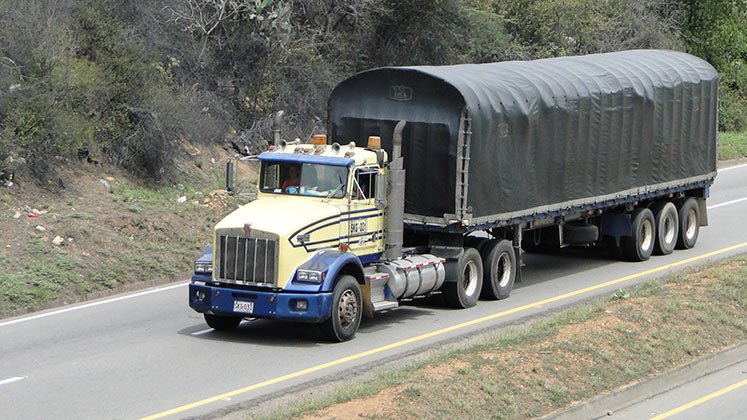 Se estima que este año un transportador iba a pagar $2,2 millones, en promedio, por la Estampilla Prodesarrollo Fronterizo a la Secretaría de Hacienda./ Foto Archivo