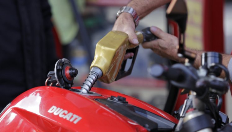 Aumentó el precio de la gasolina en Colombia. / Foto Archivo La Opinión
