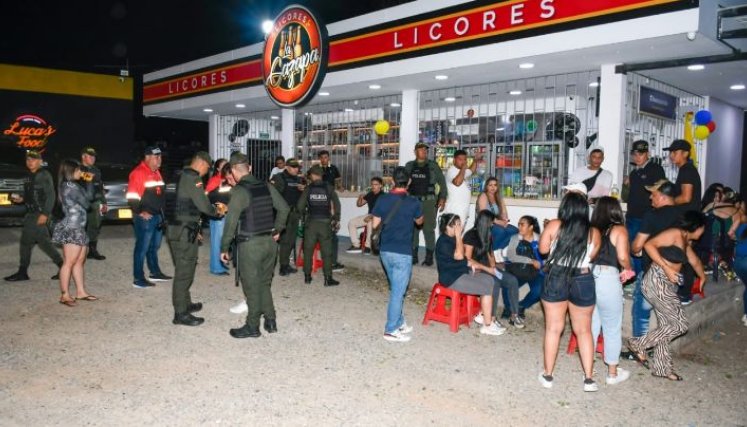 Gobierno está verificando cumplimiento de los horarios a los negocios de venta de licor/Foto cortesía