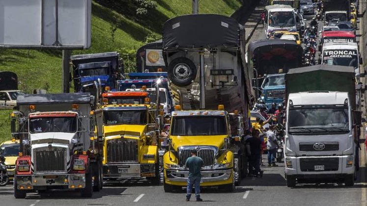 Camioneros anuncian paro nacional para este viernes 30 de agosto