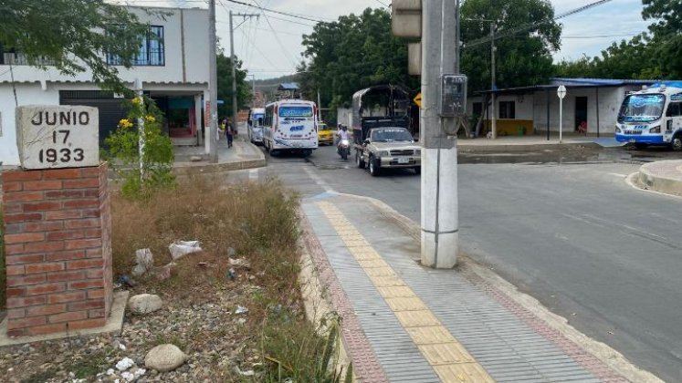 Transitar las calles del barrio es estar bajo el acecho de la inseguridad. 