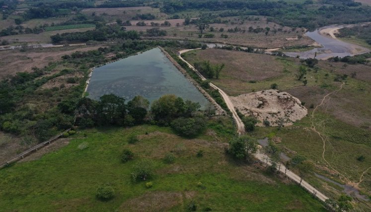 Corponor coordina con el Gobierno seccional el mantenimiento de la laguna de oxidación en el municipio de Ábrego./ Foto: Cortesía