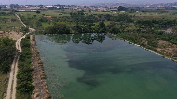 Corponor coordina con el Gobierno seccional el mantenimiento de la laguna de oxidación en el municipio de Ábrego./ Foto: Cortesía