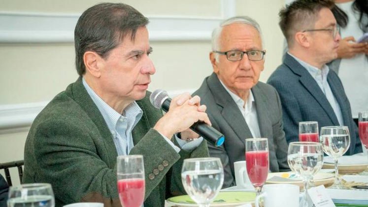 El jefe de la cartera política aseguró que, si bien el objetivo es radicar el proyecto el viernes, aún no hay nada definido: “vamos a ver si alcanzamos. Si no, sería a comienzos de la otra semana”, admitió.