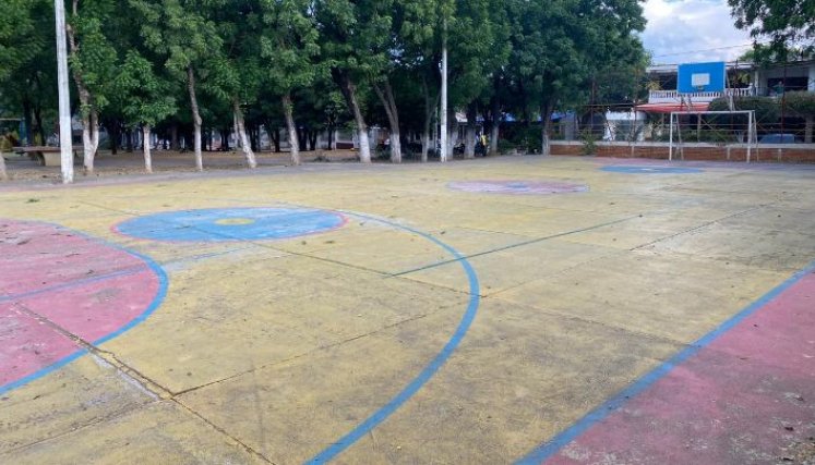 Los escenarios deportivos de San Martín piden un mantenimiento urgente.