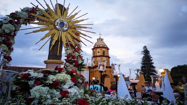 La multitudinaria procesión en honor a la patrona la virgen de la Torcoroma es el mejor termómetro del fervor religioso de los ocañeros./ Foto cortesía: La Opinión.