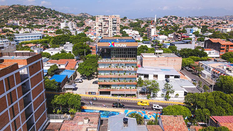 : Wiedii creció y ahora cuenta con Kruw, su Centro de Innovación Creativa y Coworking, en la avenida Cero de Cúcuta. / Foto: Cortesía