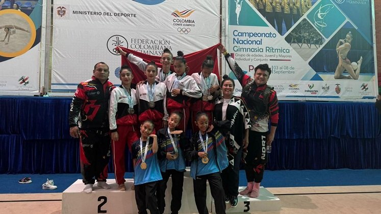 Gran presentación lograron las gimnastas en Paipa.