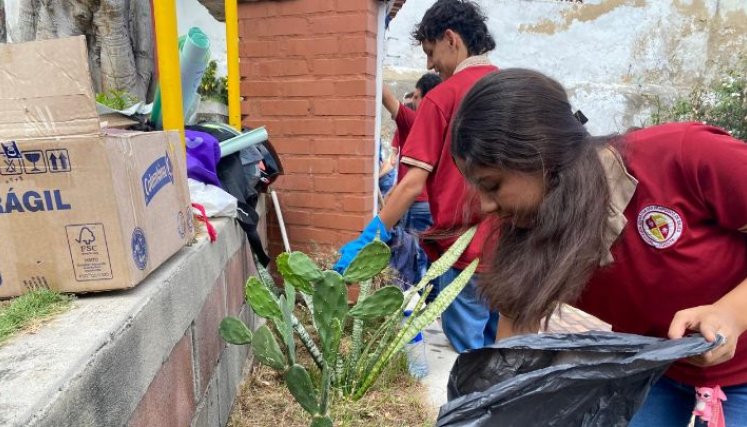 También se le hizo una jornada de embellecimiento al parque La Virgen. / Foto: Nicolás Mojica.