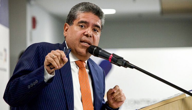 El ente de control advierte sobre incrementos significativos en tarifas y deficiencias en la gestión de subsidios, impactando a los más vulnerables.