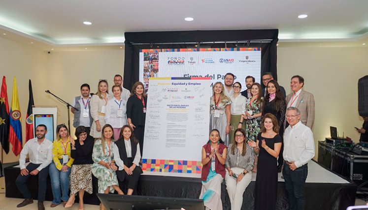 Lanzan en Cúcuta programa Mujeres: Equidad y Empleo