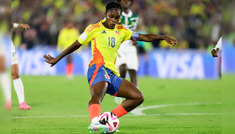 Linda Caicedo en el partido vs. Camerún del Mundial sub 20 