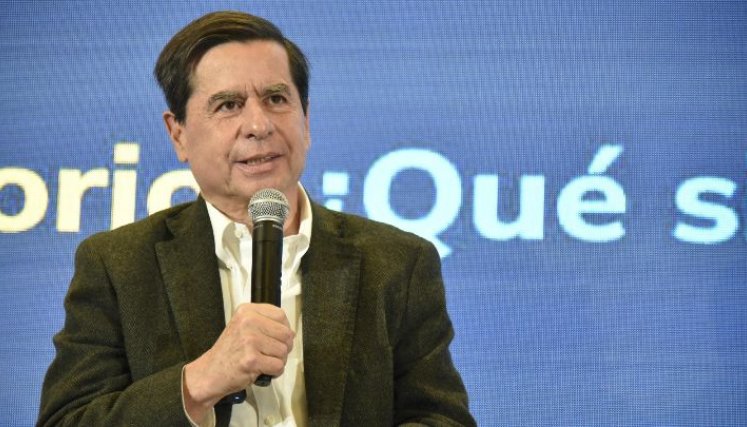 este miércoles el ministro del Interior, Juan Fernando Cristo, se refirió a la crisis de una de las políticas centrales del Gobierno de Gustavo Petro: la paz total.