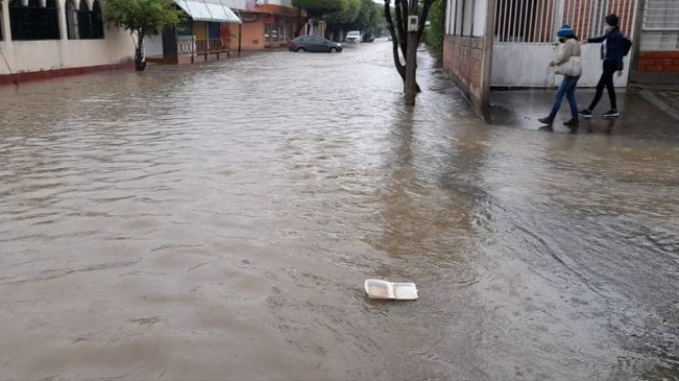 Cuando llueve, las calles del barrio son intransitables. 