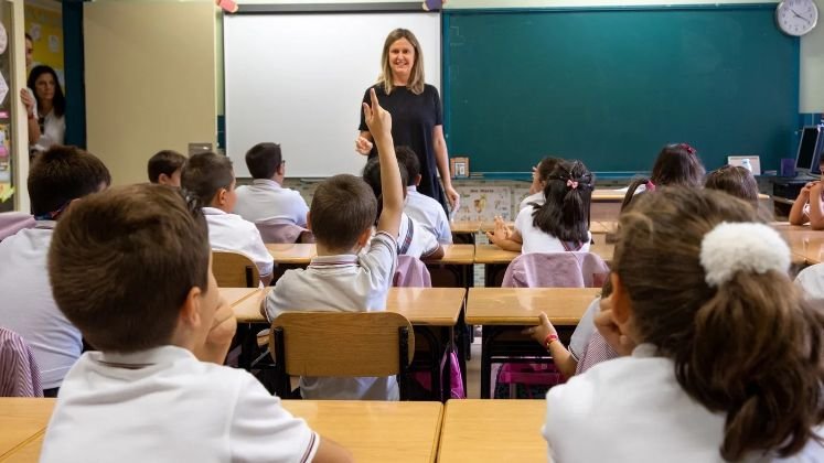 En los planteles educativos privados mejor calificados, el costo de matrículas y pensiones puede superar el millón de pesos.  / Fotos: Cortesía / La Opinión