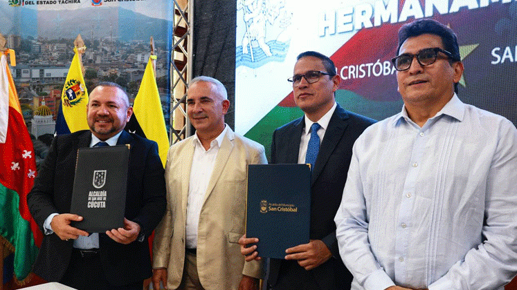 Firma de Acuerdo entre Cúcuta y San Cristobal