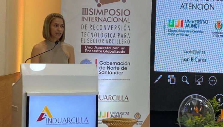 Johanna Navarro, presidenta de la Asociación de Industriales de la Arcilla (Induarcilla). / Foto Valentina Robles Angarita / La Opinión