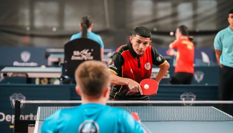 Jolmer Jose López medallista Paratenis de mesa