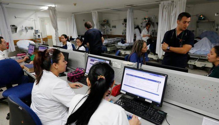 Clínicas y hospitales