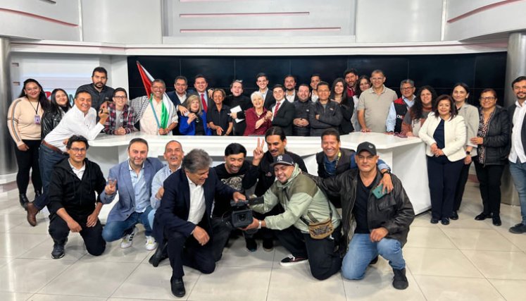 Equipo periodístico de CM&