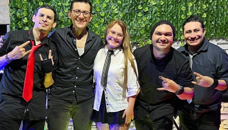 Mariangy reaparece con ‘Tan toche’ a ritmo de rock