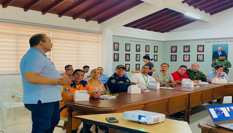 Integrantes del Comité de Riesgos y Atención de Desastres activaron el plan Navidad. /Foto: Cortesía.