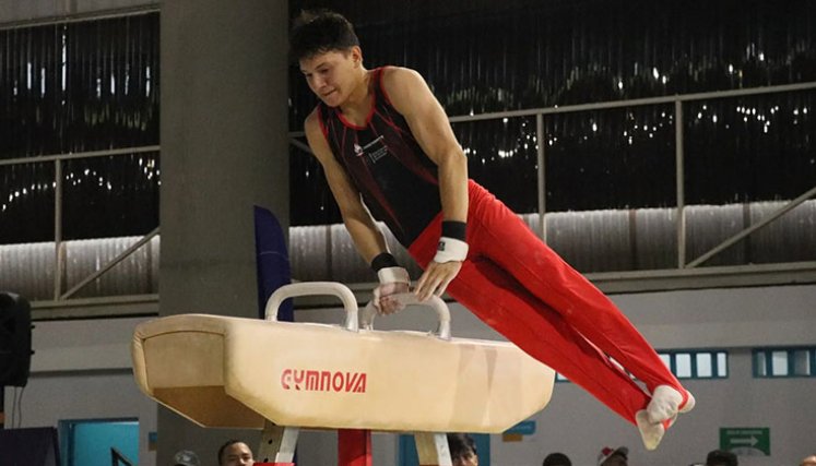 Yan Zabala, gimnasta cucuteño. 