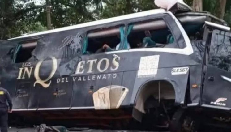 Accidente de transito con bus de Los Inquietos 