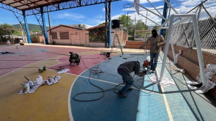 Canchas recibieron mantenimiento en las estructuras dañadas./Foto Cortesía