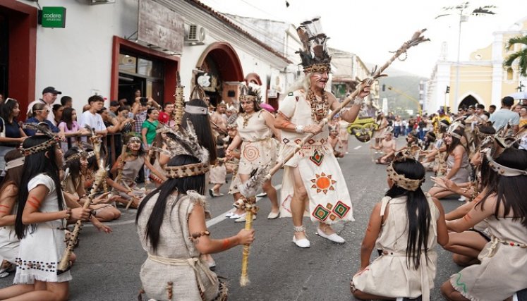 El Desfile de los Genitores es un compendio histórico para mantener vivas las tradiciones en la Hidalga Villa de Caro. /Foto cortesía:La Opinión