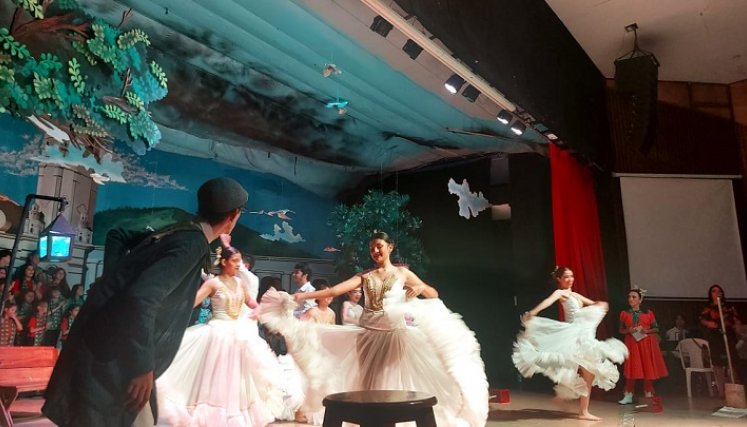 Como un regalo de Navidad la Escuela de Cultura y Bellas Artes de Ocaña ofrece un musical de fin de año.