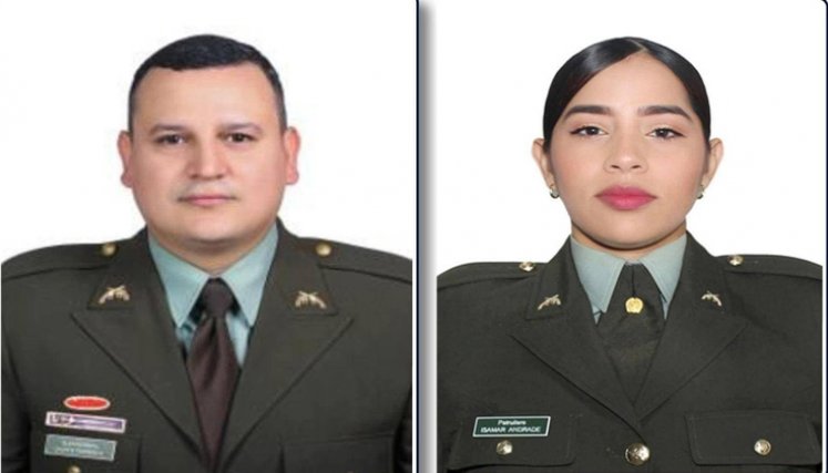 Policías