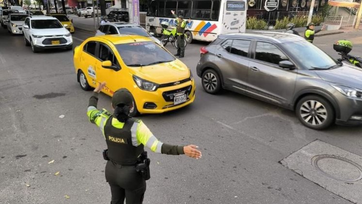 Los cucuteños piden que las autoridades adelanten operativos que realmente controlen el caos vial en la zona céntrica de la ciudad. / Fotos : Cortesía La Opinión