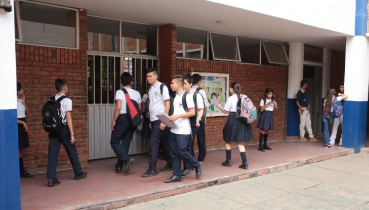 De acuerdo con la Directiva N° 07 de 2010 del Ministerio de Educación Nacional, en los colegios públicos solo se puede exigir un uniforme para el uso diario y otro para actividades de educación física./ Foto: Archivo / La Opinión 