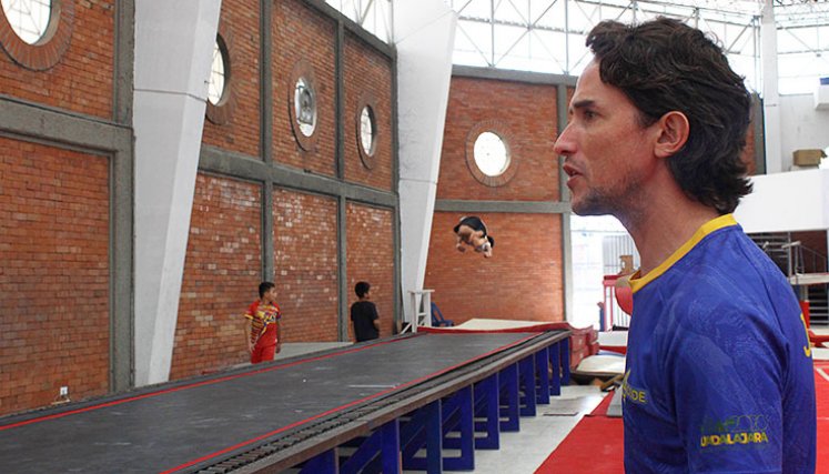 Mariano Espinal, entrenador mexicano de gimnasia. 