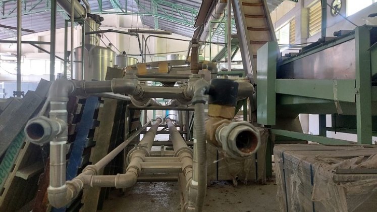 Los equipos de la Planta Procesadora de Tomates y Frutas se oxidan en una bodega del centro de Acopio de Ocaña.