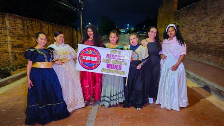 Cada una mujer representa a un personaje femenino de la independencia. / Foto: Cortesía.