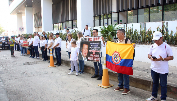 Familiares de Jorge Galvis piden celeridad a las investigaciones para dar con sus asesinos.