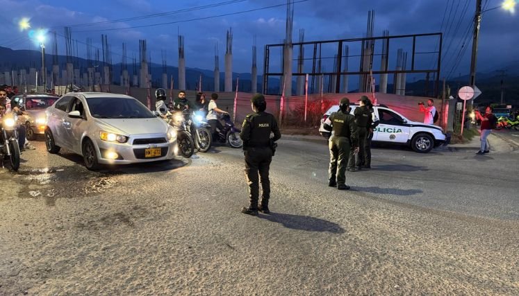 Gremios rechazan medidas de seguridad ya que impactan negativamente en la economía local.