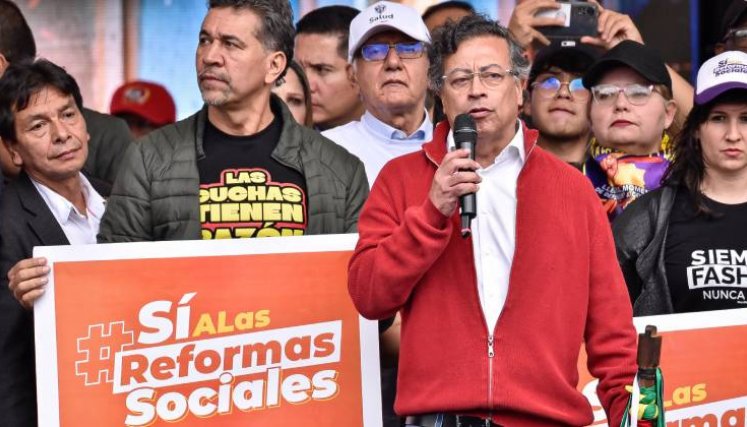 Desde que el presidente Gustavo Petro anunció la reforma laboral, el pulso con la oposición quedó servido./Foto Colprensa
