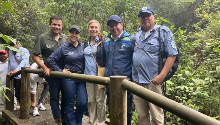 Planes conjuntos para fortalecer el ecoturismo suscribe la administración municipal de Ocaña con Parques Naturales.