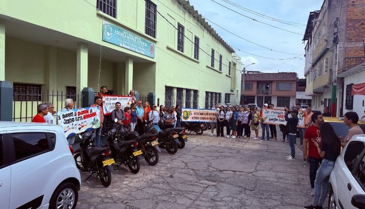 La comunidad educativa de la Normal Superior solicita la restauración de la escuela anexa ya que la sede principal presenta hacinamiento.