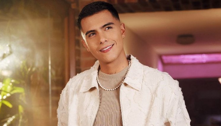 En su nuevo álbum, el bogotano hace duetos con varios artistas reconocidos como Pipe Bueno, Jhon Alex Castaño y Juan Duque. 
